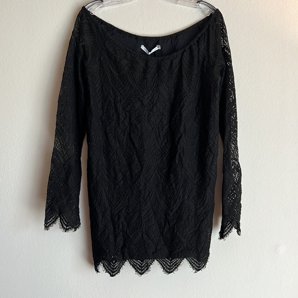 Moss Lace Dress